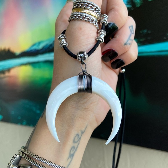 Mother of pearl up side down crecent moon charm on adjustable black suede cord - Picture 8 of 12